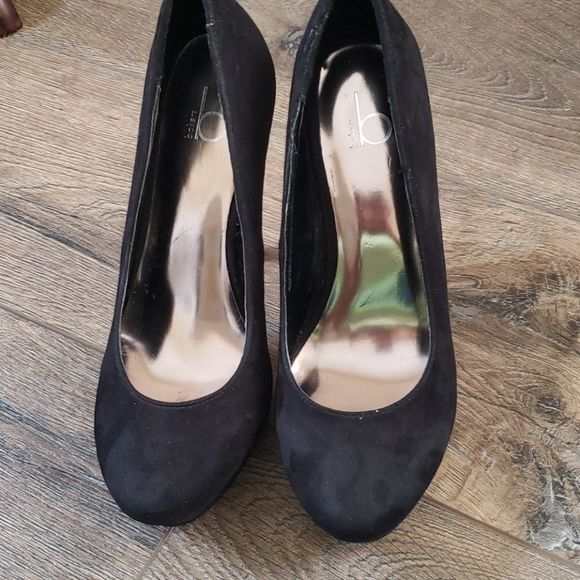 BAKERS Shoes - Picture 1 of 10
